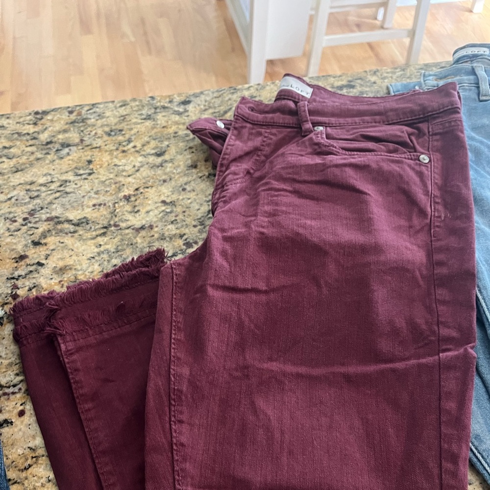 Women's Burgundy Jeans